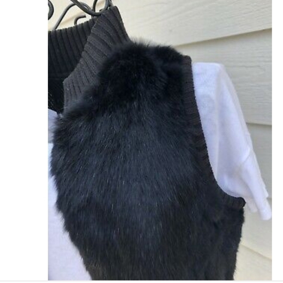 Black rabbit fur vest - Picture 3 of 7